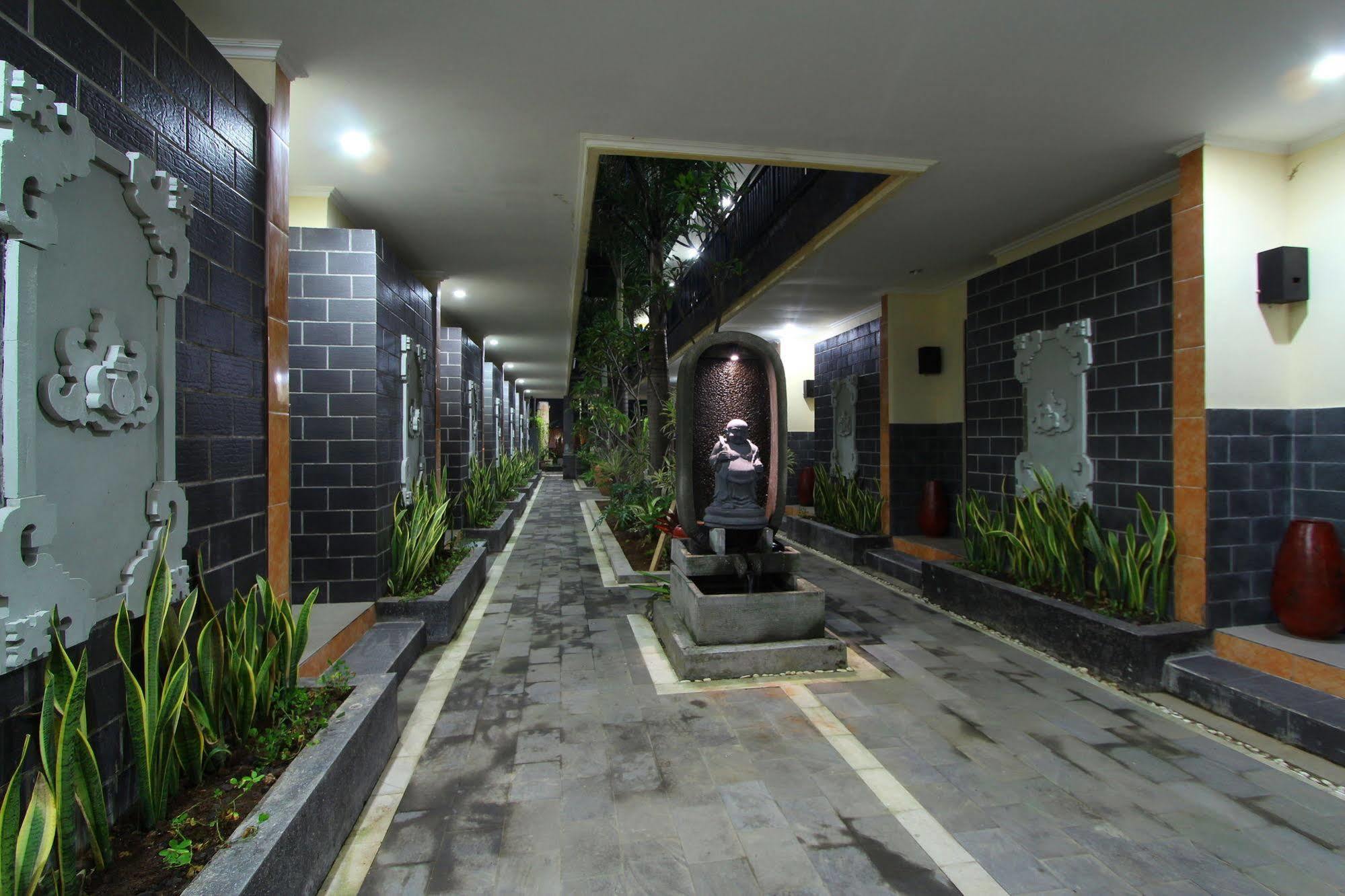 Jimbaran Lestari Hotel y Residence Spa Exterior foto