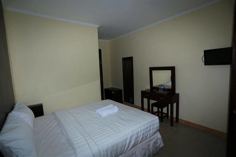 Jimbaran Lestari Hotel y Residence Spa Exterior foto