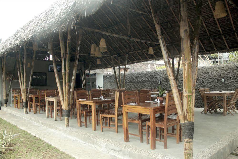 Jimbaran Lestari Hotel y Residence Spa Exterior foto
